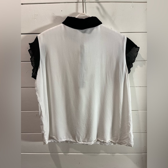 BLUE IDENTITY – Black & White Contrast Blouse – Size XL - Picture 6 of 9